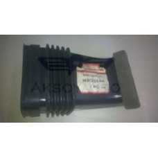MB123544 HAVA KANALI GÖĞÜS  ÖN SAĞ  L300 84-87 